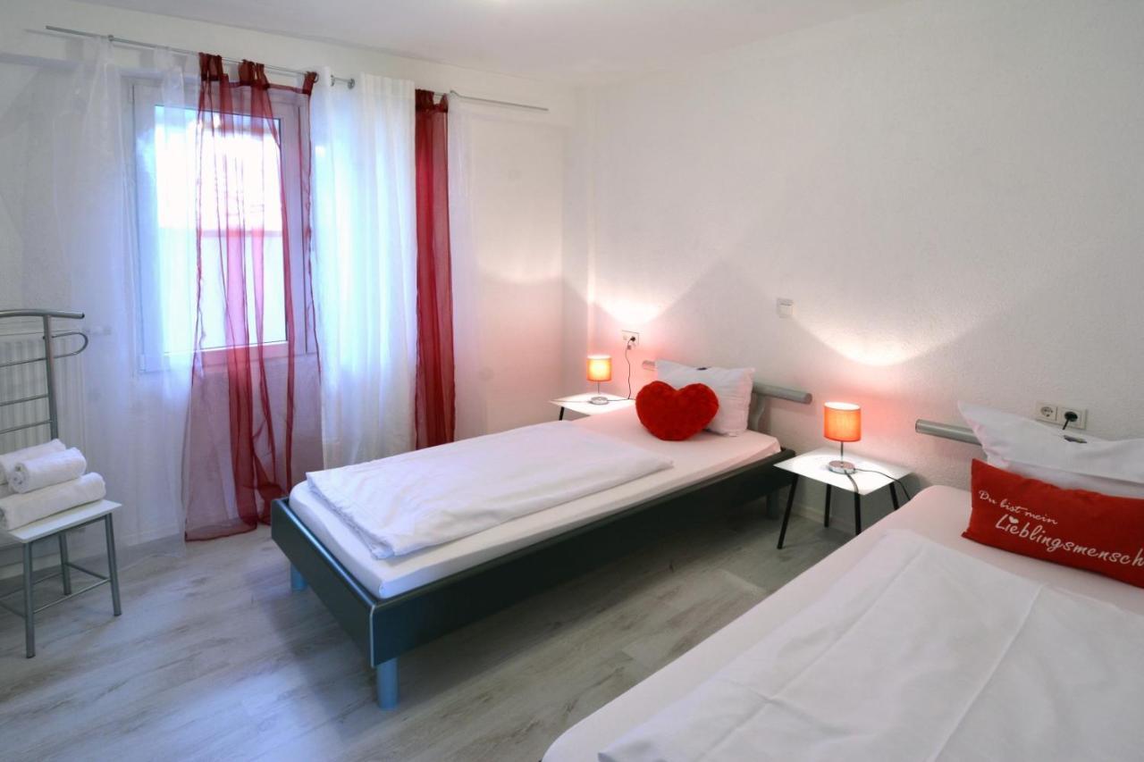 Ricks City Hotel ترير المظهر الخارجي الصورة